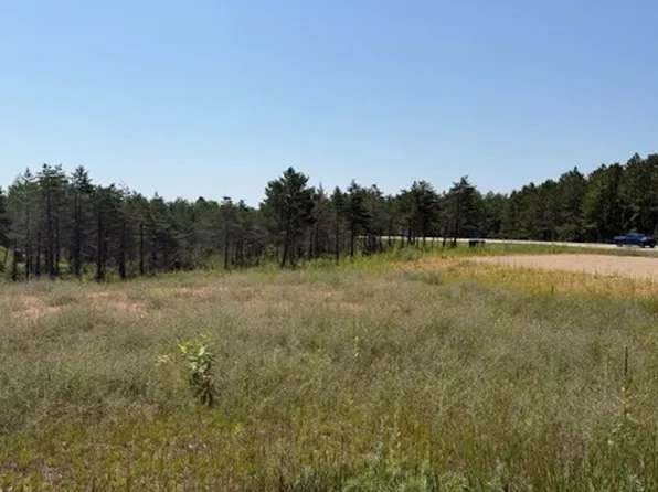 W7855 Trellis Rd, Crivitz, WI 54114