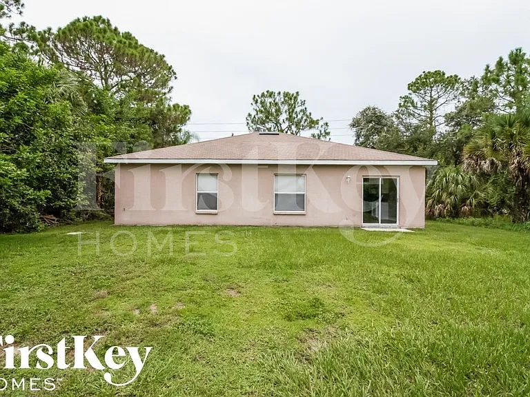 4220 S Cranberry Blvd — Photo 12