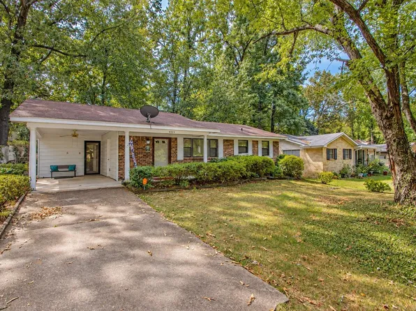 9009 Byron Dr, Little Rock, AR 72205