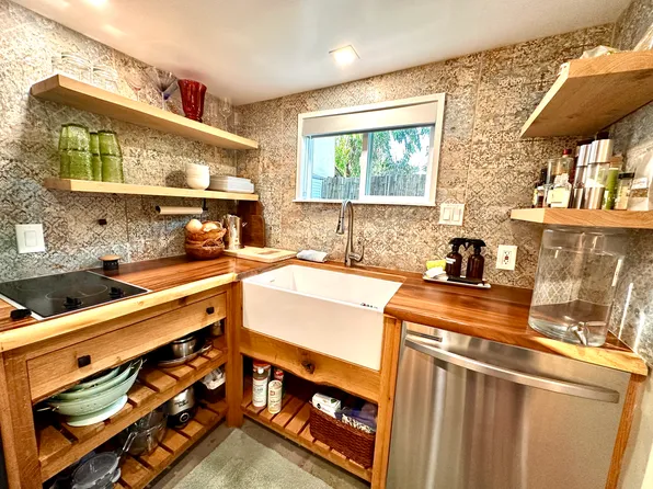 119 S Alvarado St Unit A, Ojai, CA 93023