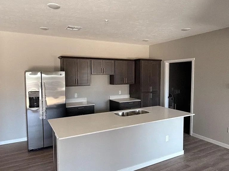 1819 Palace Dr #1C — Photo 2