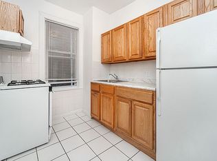 43-07 Ditmars Blvd #2RA, Astoria, NY 11105