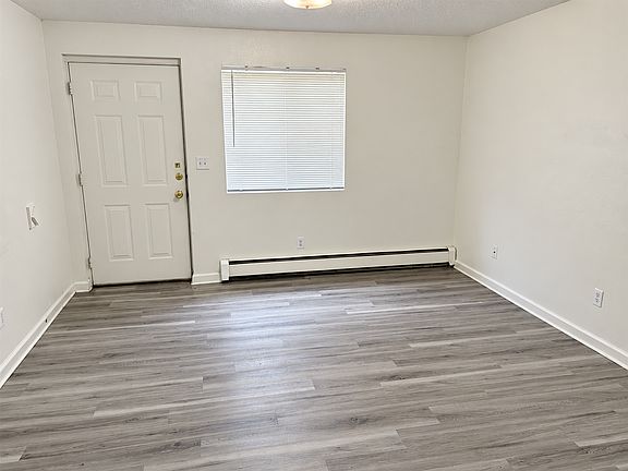 5th image of 2117 9th Ave APT C