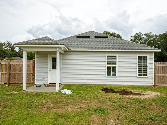 4th image of 1494 San Bernardino Way