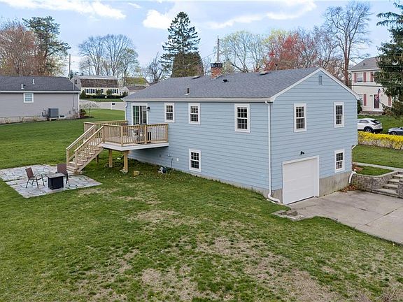 3rd image of 25 Overhill Rd