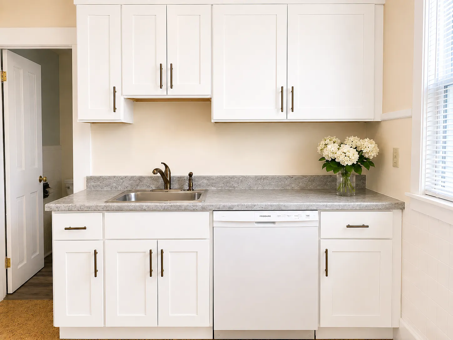 1 bed, 600 sqft, $1,865 — Photo 2