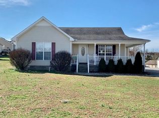 212 Corbitt Ln, Springfield, TN 37172