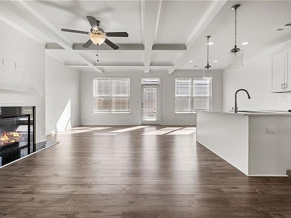 4th image of 7690 Baron Rd