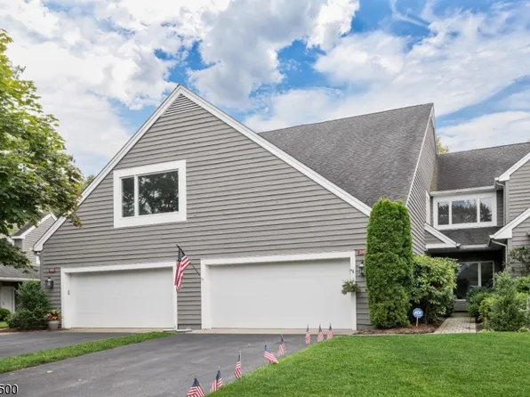 287 Barnstable Dr, Wyckoff Twp., NJ 07481