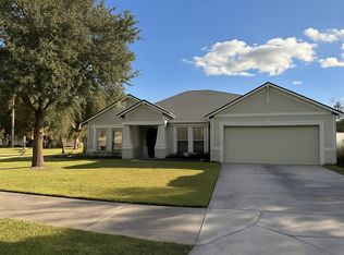 1124 Wild Azalea Dr, Jacksonville, FL 32221