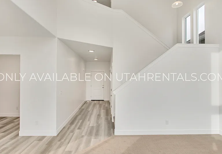4283 W Gate Keeper Dr — Photo 17