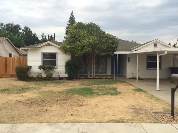234 S Lee Ave, Oakdale, CA 95361