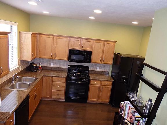 4th image of 4206 Cedar Creek Ct