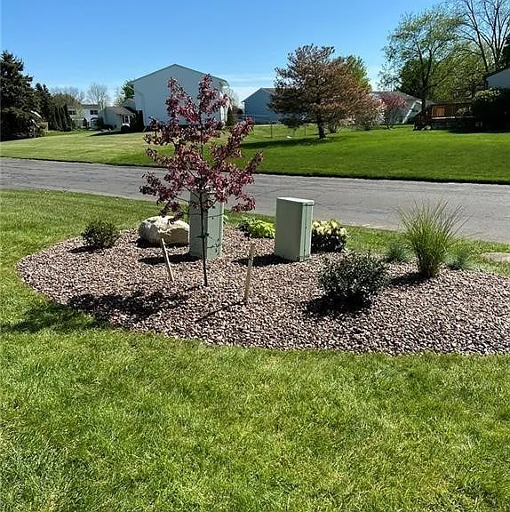 8423 Bubbling Springs Dr — Photo 45