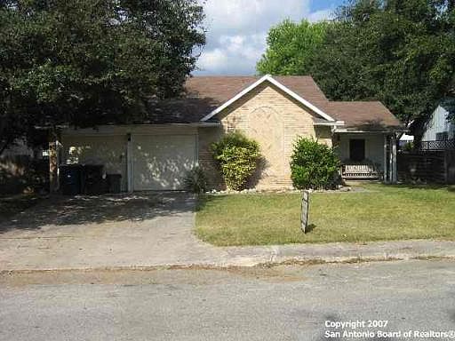 1st image of 9467 CHARTER POINT DR