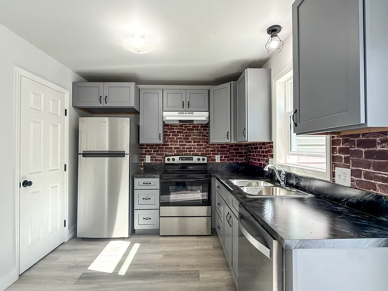 17 Pheasant Ln — Photo 11