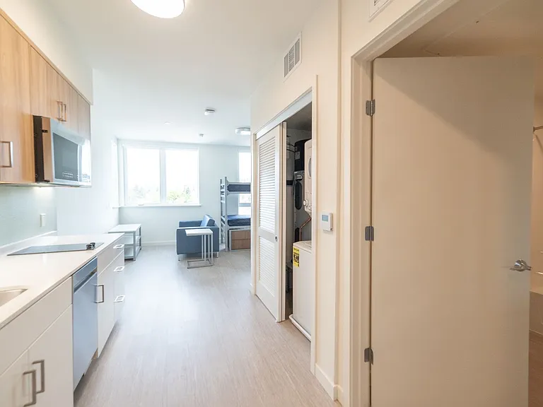 Secure Your Dream Home at RUMI Fully Furnished Units with Stunning Views! — Photo 10