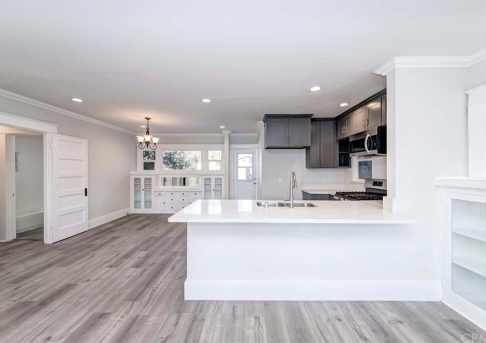 1st image of 2313 Torrance Blvd