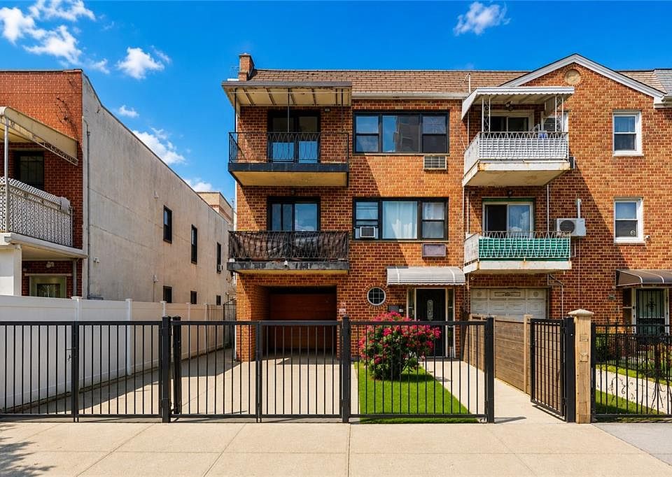 1st image of 2655 Cropsey Ave