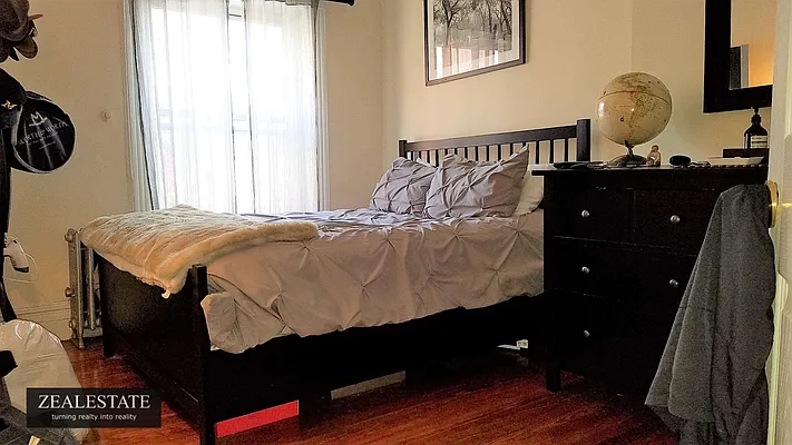 Rented by ZealEstate Group Inc | media 12