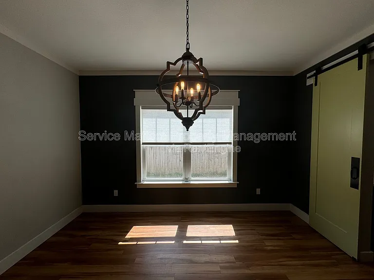 1416 E Baars St — Photo 7