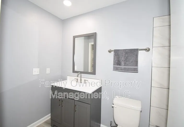 113 Susan Dr #A — Photo 19