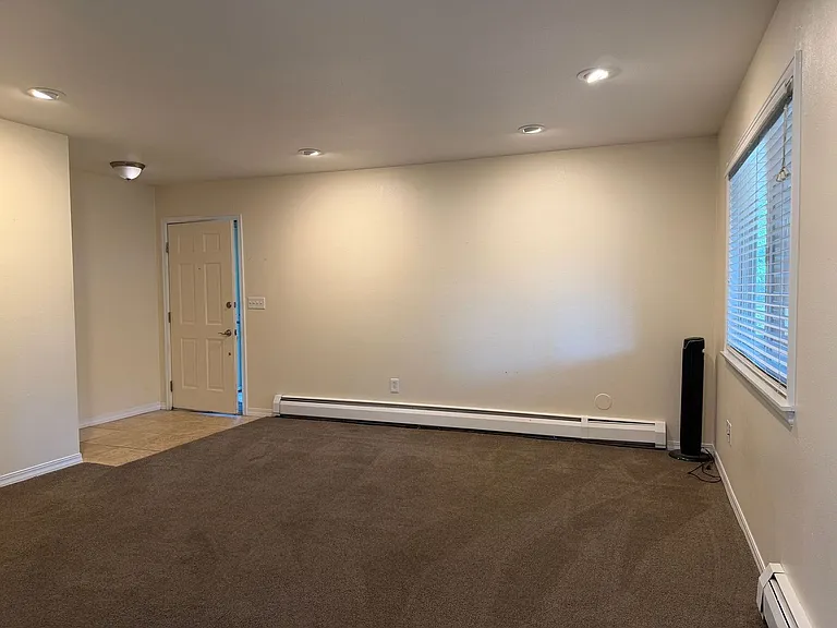 1114 Centaur Cir #A — Photo 4