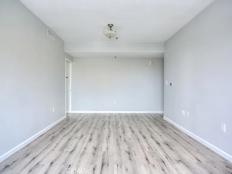 580 W Main #302 — Photo 11