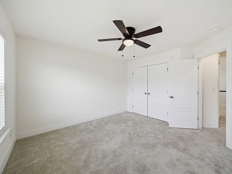 201 Marbella Grove Ct — Photo 27