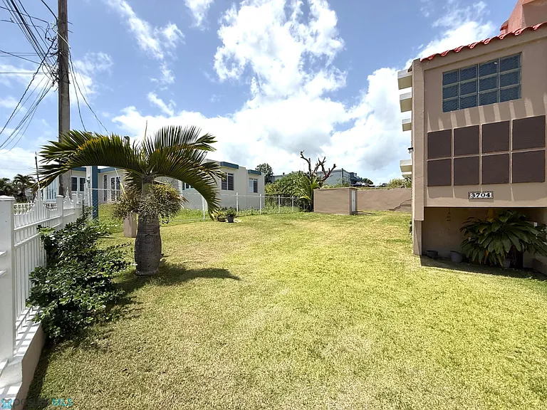3704 Moralon — Photo 4