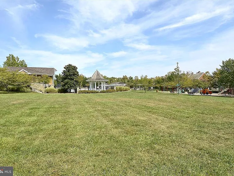 50 Timber Rock Rd — Photo 86