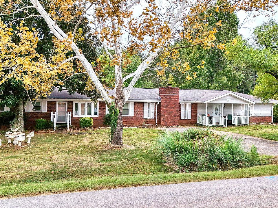 1st image of 70 Snowmill Rd