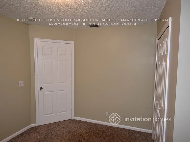 15062 Oak Chase Ct — Photo 8