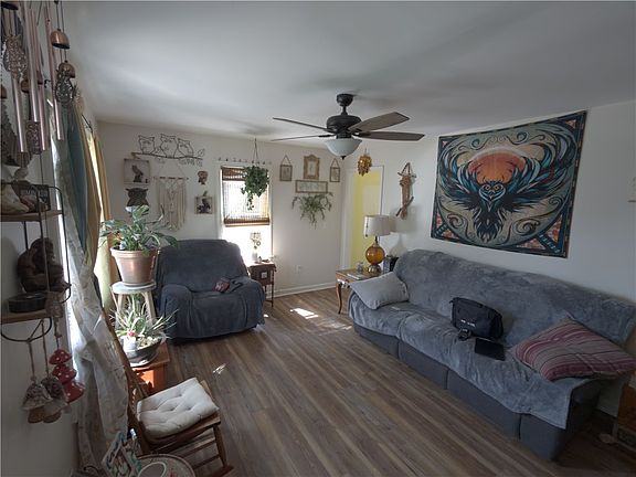 5th image of 335 N Garland Ave