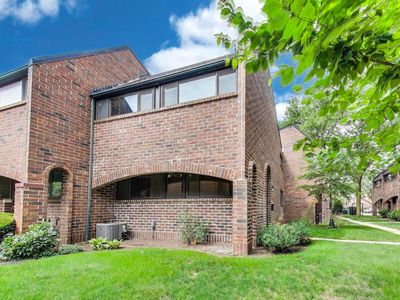 821 S Racine Ave Unit D, Chicago, IL, 60607