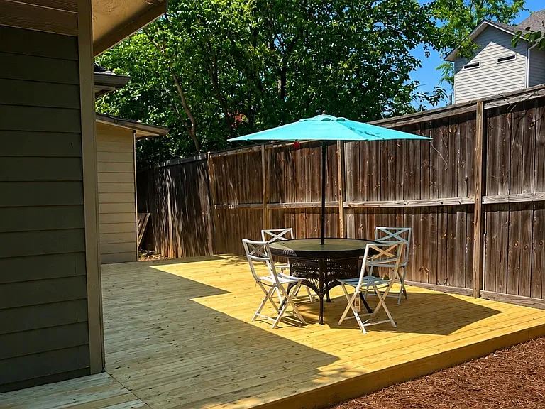 2037 Briarcliff Rd — Photo 10