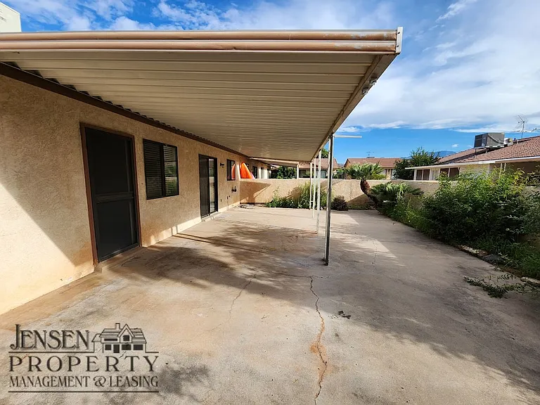 1075 N 1400 W #38 — Photo 17