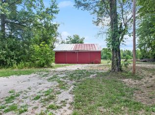 2730 Moore Rd, Bethel, OH 45106