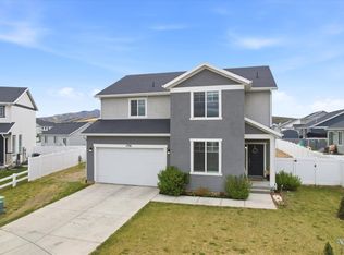 1756 E Seabiscuit Ct, Eagle Mountain, UT 84005