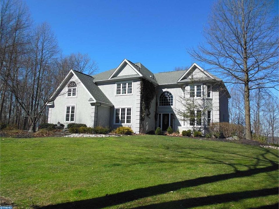 1st image of 1429 Carolina Pl