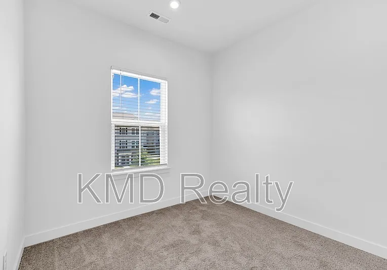 1713 Aspire St — Photo 10