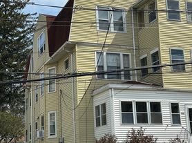 448 Hillside Ave, Hartford, CT