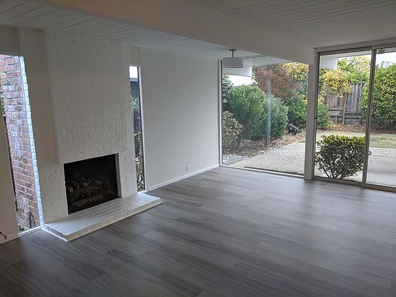 5th image of 816 Duncardine Way