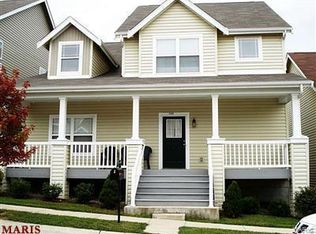 236 Montclair Tower Dr, Saint Charles, MO