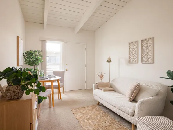 Desert Spa Apartments, 4386 Clairemont Mesa Blvd #535, San Diego, CA 92117