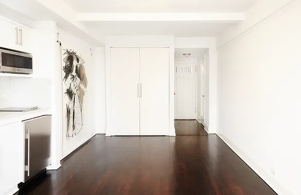 Sold by Tudor City Living | media 18