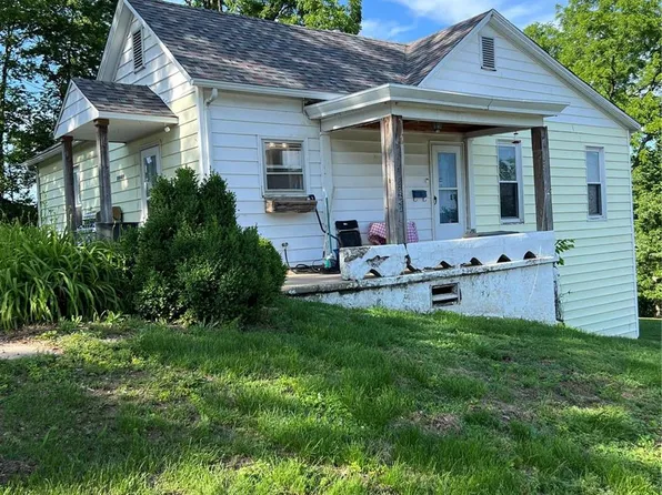 1620 Bird St, Hannibal, MO 63401