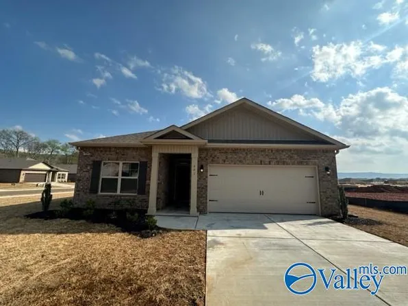 441 Jackson Point Cir, Huntsville, AL 35811