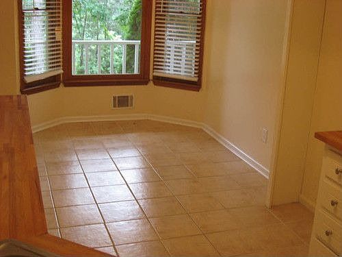 5th image of 4615 Creek Side Dr