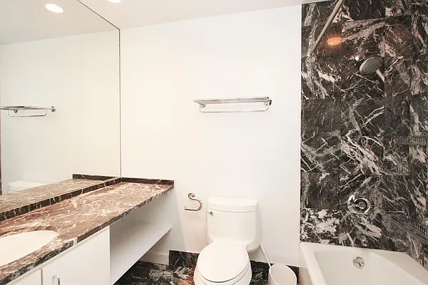 Rented by R New York | media 13